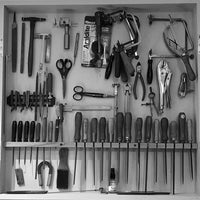 Alice Whish tools